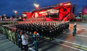 Minsk, Belarús, se sumó a las conmemoraciones por el 80° aniversario de la derrota del nazifascismo. Militares y ciudadanos celebraron juntos esta histórica gesta del Ejército Rojo