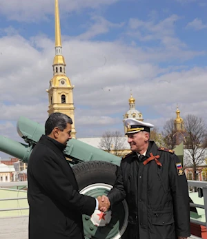 FOTOS | Maduro honra a los héroes soviéticos en San Petersburgo y refuerza la alianza Venezuela-Rusia