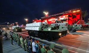 Minsk, Belarús, se sumó a las conmemoraciones por el 80° aniversario de la derrota del nazifascismo. Militares y ciudadanos celebraron juntos esta histórica gesta del Ejército Rojo