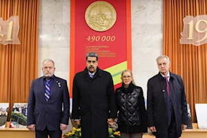 FOTOS | Maduro honra a los héroes soviéticos en San Petersburgo y refuerza la alianza Venezuela-Rusia