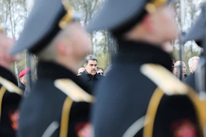 FOTOS | Maduro honra a los héroes soviéticos en San Petersburgo y refuerza la alianza Venezuela-Rusia