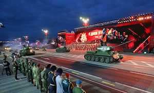 Minsk, Belarús, se sumó a las conmemoraciones por el 80° aniversario de la derrota del nazifascismo. Militares y ciudadanos celebraron juntos esta histórica gesta del Ejército Rojo