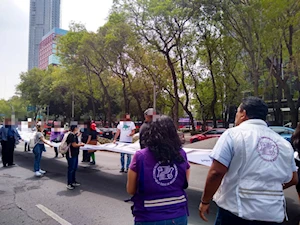 "¡Vivos se los llevaron, vivos los queremos!": miles de madres buscadoras de México marcharon este 10 de mayo en la capital, para exigir al Estado justicia ante las más de 120 mil desapariciones