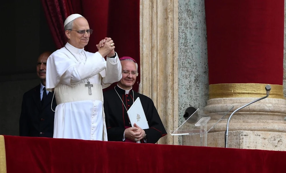 León XIV clama por la paz mundial en su primer Regina Coeli