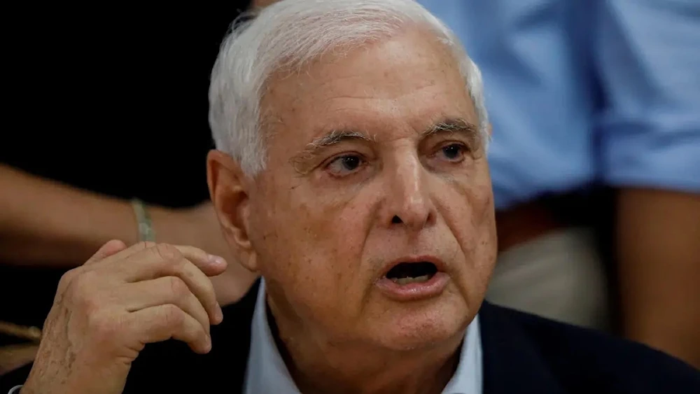 Martinelli sale de embajada de Nicaragua y viaja a Colombia con asilo