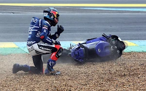 Caídas, adrenalina y gloria en Le Mans: la carrera del GP de Francia en imágenes, con la victoria histórica de Zarco bajo la lluvia, y Márquez y Aldeguer en el podio