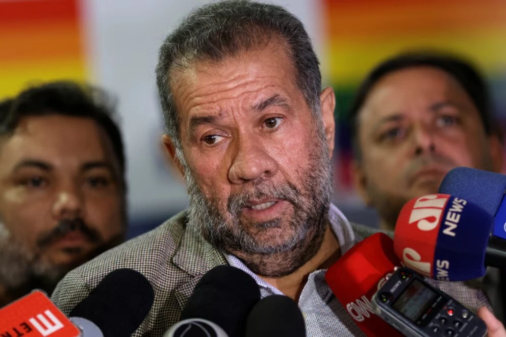 Brasil: ministro de Seguridad Social renunció bajo sospecha de fraude