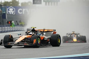El GP de Miami arranca con Verstappen en la pole y los McLaren al acecho en una prometedora sexta ronda de la temporada 2025 de la Fórmula 1 en el circuito urbano del Hard Rock Stadium