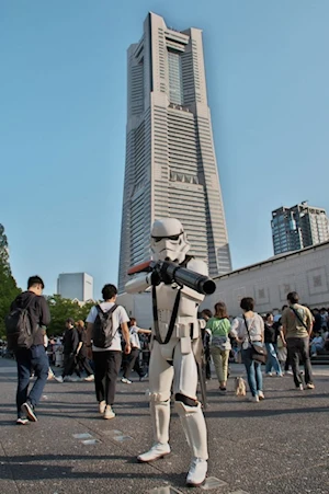 "Que la fuerza te acompañe": Fanáticos celebran el Día de Star Wars con cosplay y espíritu galáctico