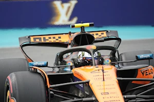 El GP de Miami arranca con Verstappen en la pole y los McLaren al acecho en una prometedora sexta ronda de la temporada 2025 de la Fórmula 1 en el circuito urbano del Hard Rock Stadium