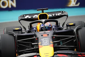El GP de Miami arranca con Verstappen en la pole y los McLaren al acecho en una prometedora sexta ronda de la temporada 2025 de la Fórmula 1 en el circuito urbano del Hard Rock Stadium