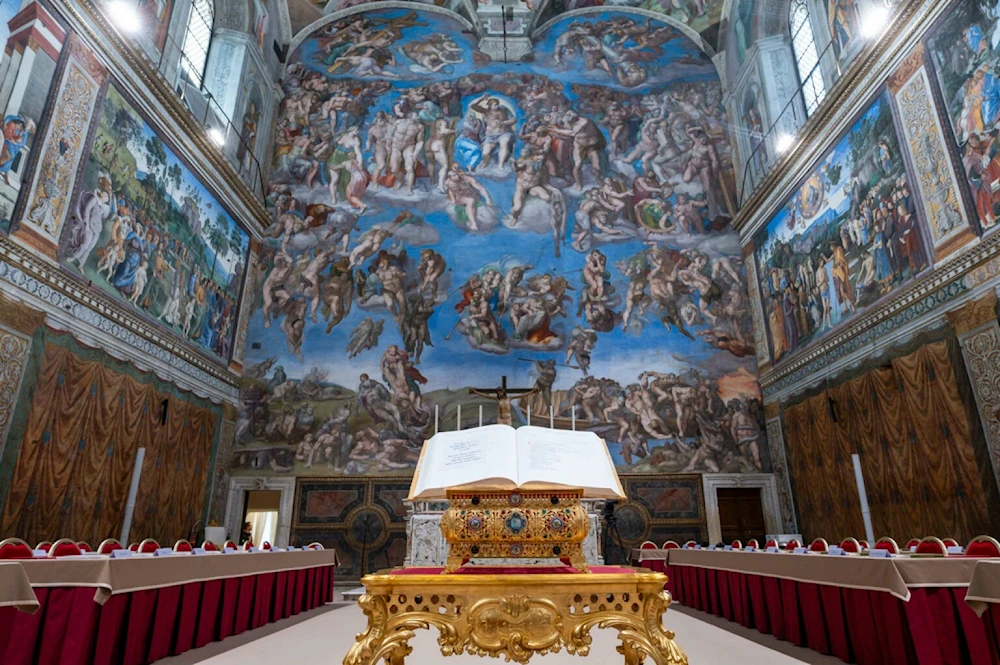Bajo el Juicio Final: 133 cardenales eligen al papa en la Sixtina