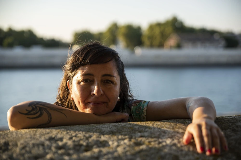 Cristina Burneo: la diáspora escribe su historia en varias lenguas