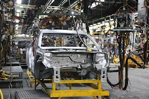 Motor industrial iraní: fabricantes y autopartes de autos impulsan la zona económica de Arg Jadid, en el sureste de Irán