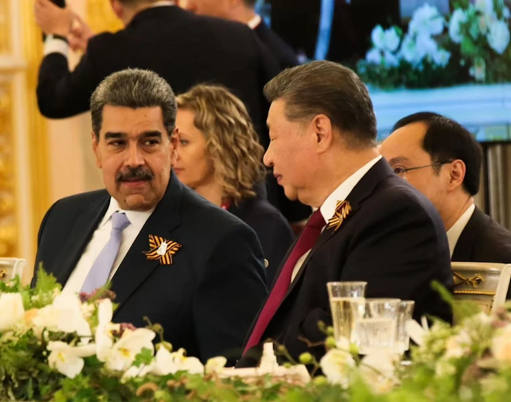 Maduro y Xi Jinping conversan en Moscú durante cena en el Kremlin