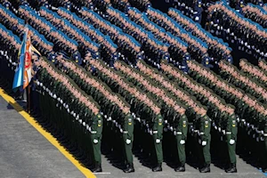 Las imágenes más impactantes del Desfile de la Victoria en Moscú: 80 años del triunfo soviético contra el nazismo