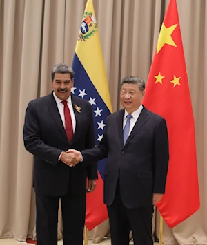 Nicolás Maduro y Xi Jinping se reúnen en Moscú durante actos por el 80.º aniversario de la Victoria sobre el nazismo; reafirman alianza estratégica y trazan nuevas rutas de cooperación Venezuela-China