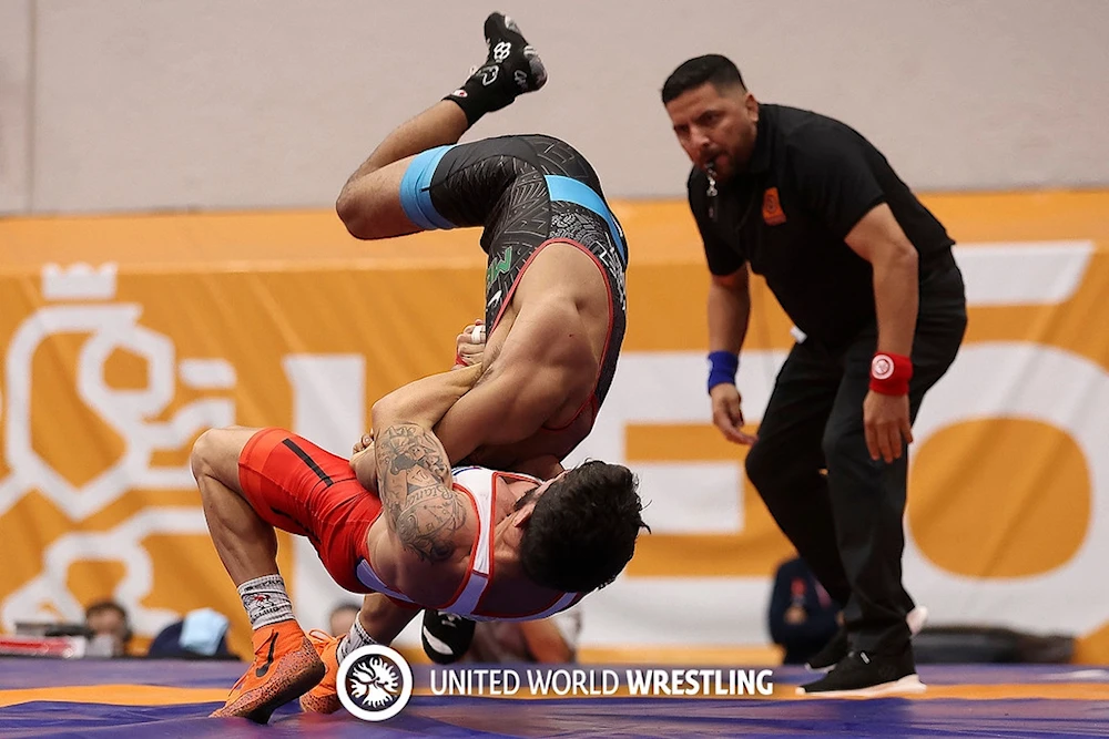 Cuba conquistó dos coronas en panamericano de luchas