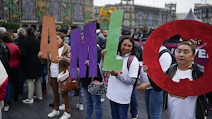 Emotiva despedida de AMLO en su último día como presidente de México: Mariachis, gratitud y recuerdos en el Zócalo