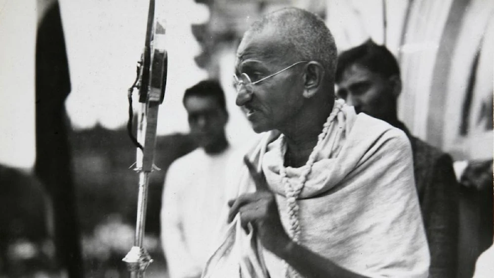 Gandhi y el nacimiento de la resistencia pacífica