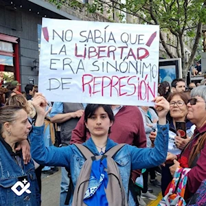 Estudiantes y educadores de Argentina se movilizaron contra veto de Milei al financiamiento de la educación pública