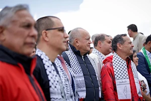 Venezuela iza la bandera de Palestina en lo alto del parque nacional Warairarepano