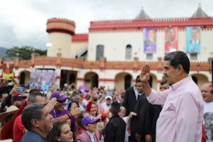 Presidente Maduro clausura el Congreso Nacional del Bloque Histórico Bolivariano rumbo a la creación del Estado Comunal en Venezuela