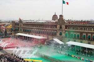 Celebración del 114 aniversario de la Revolución Mexicana