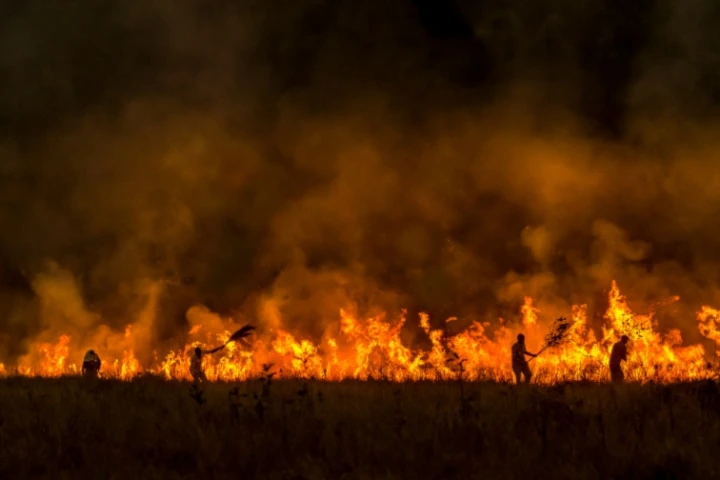 Contaminación por incendios causa 1,5 millones de muertes al año