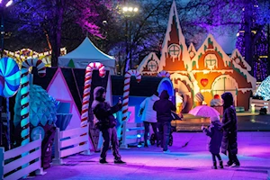 Deslumbrantes decoraciones navideñas iluminan las casas y calles de Canadá: un recorrido visual por la magia de la temporada