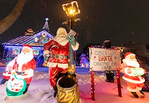 Deslumbrantes decoraciones navideñas iluminan las casas y calles de Canadá: un recorrido visual por la magia de la temporada