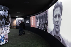 Inauguran en Hungría museo al legendario jugador de fútbol Puskás