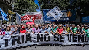 "La Patria no se vende": en Argentina realizaron una Jornada Federal de Lucha contra los ajustes de Javier Milei