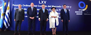 Mercosur y la Unión Europea sellan histórico tratado de libre comercio en cumbre de Montevideo, mientras Panamá se une como Estado Asociado del bloque suramericano