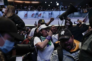 Manifestantes irrumpieron en el Senado durante el debate sobre la Reforma Judicial en México