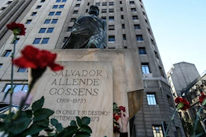 Homenaje a Salvador Allende en La Moneda a 51 años del golpe de Estado de 1973