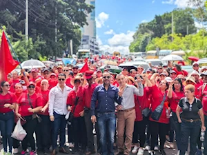 Honduras se moviliza masivamente en apoyo a Xiomara Castro y en rechazo a intentonas golpistas