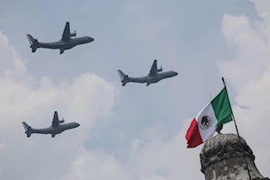 México celebró el 214 aniversario de su Independencia con el tradicional Grito en el Zócalo