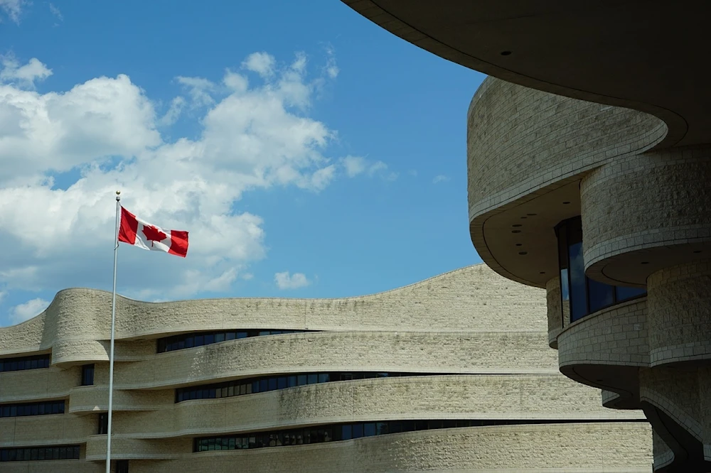 Canadá limitará permisos a estudiantes y trabajadores extranjeros