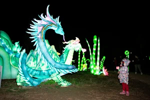 Festival de los Faroles Chinos en Roma, Italia, exhibió durante semanas coloridas figuras de la cultura del país asiático