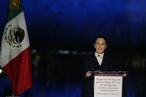 Claudia Sheinbaum dedica reapertura del Museo Nacional de Antropología a las mujeres indígenas como símbolo de la grandeza y diversidad cultural de México