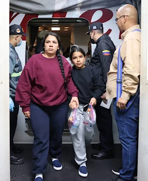 El emotivo regreso de los migrantes venezolanos desde Estados Unidos en fotos