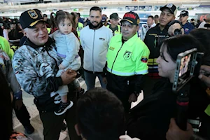 El emotivo regreso de los migrantes venezolanos desde Estados Unidos en fotos